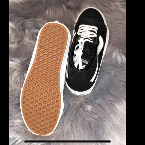 ❌SOLD❌VANS | HIGH TOP LEATHER VANS - Picture 6 of 7